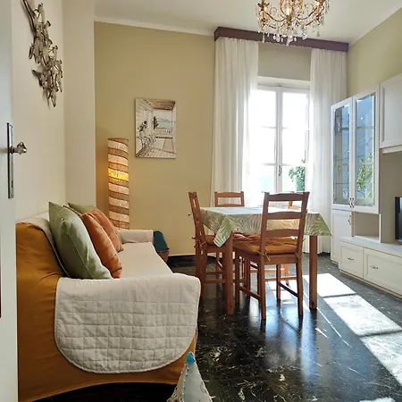 Apartment Residenza Il Gabbiano 1 *