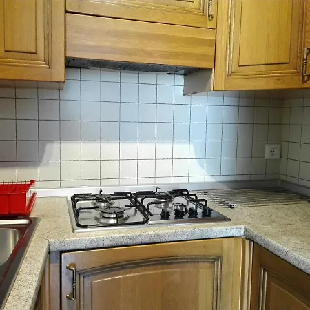 Residenza Il Gabbiano 1 아파트 *